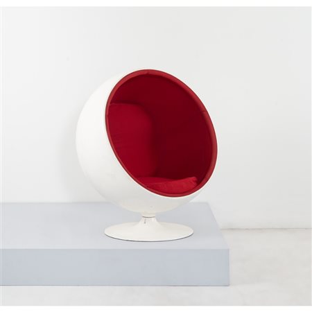 EERO AARNIO, Poltrona modello “Ball”