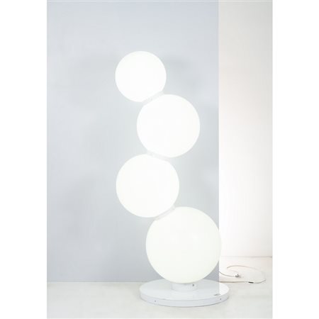 C&R ARCHITECTURE, Lampada da terra modello “BubbleTree”