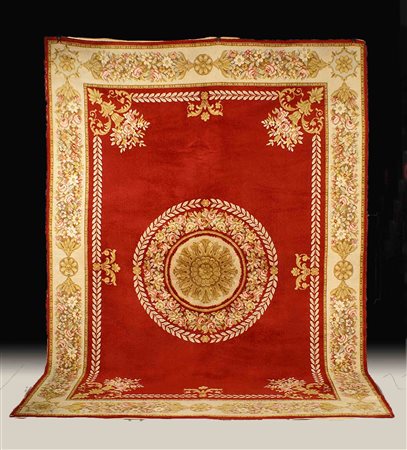 Tappeto Aubusson, cm. 340x250.
