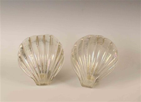 Coppia di appliques in vetro soffiato a motivo di conchiglia, Murano, vecchia...