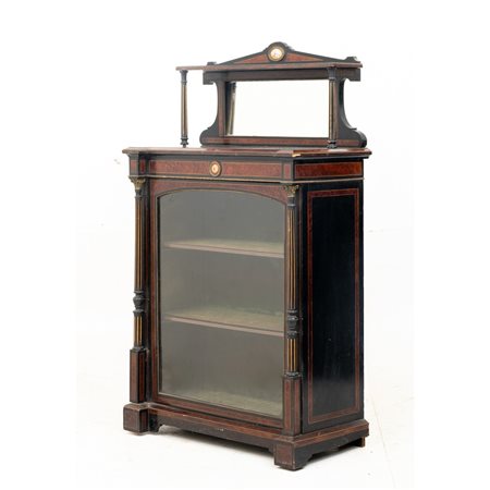 MANIFATTURA INGLESE DEL XIX SECOLO, Piccola vetrina con alzata