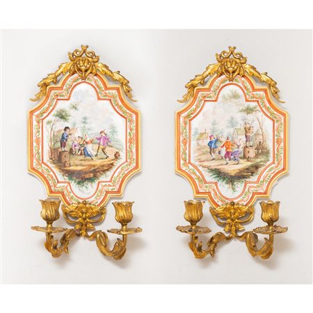 MANIFATTURA FRANCESE DEL XIX SECOLO, Coppia di applique