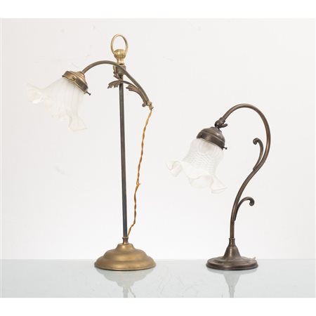 MANIFATTURA ITALIANA DEL XX SECOLO, Due lampade da tavolo