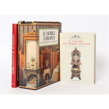 CINQUE VOLUMI D’ARTE SUI MOBILI