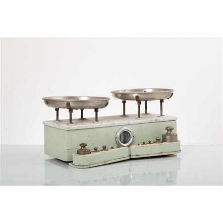 MANIFATTURA SICILIANA DEI PRIMI DEL '900, Bilancia