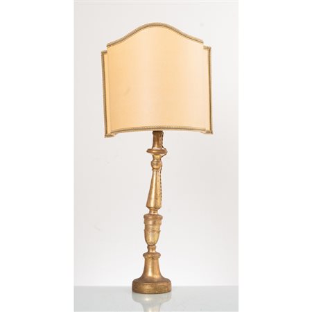 MANIFATTURA SICILIANA DEL XIX SECOLO, Candeliere