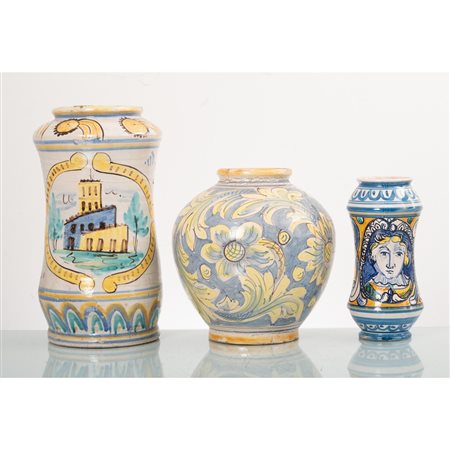 MAN. SICILIANA XX SECOLO, Boccia, grande cilindro ed albarello