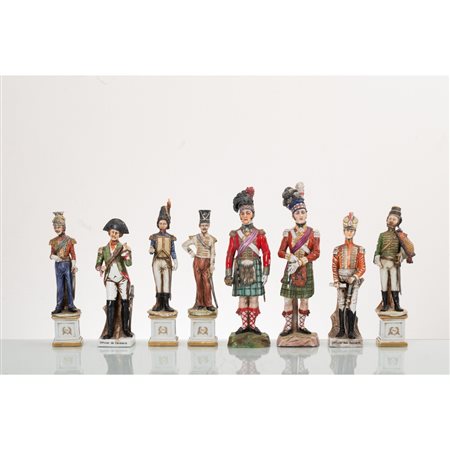 MANIFATTURA CAPODIMONTE DEL XX SECOLO, Otto sculture