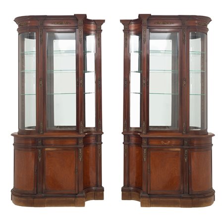 MANIFATTURA SICILIANA FINE DEL XIX SECOLO, Coppia di credenze