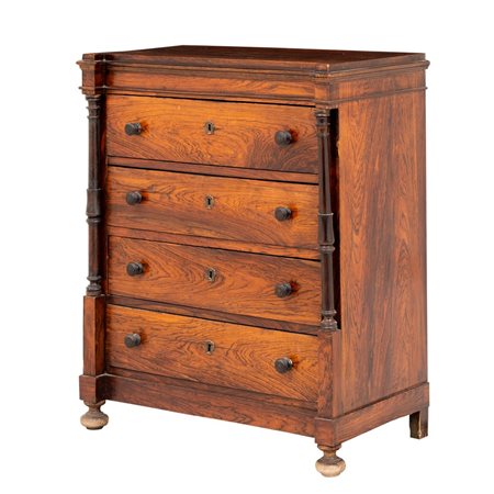 MANIFATTURA SICILIANA DEL XIX SECOLO, Piccola cassettiera