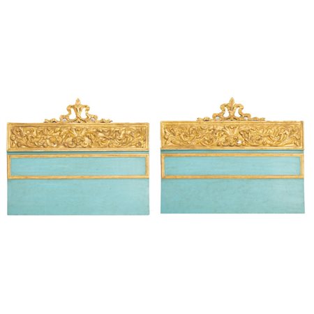 MANIFATTURA SICILIANA XVIII SECOLO, Coppia di fregi