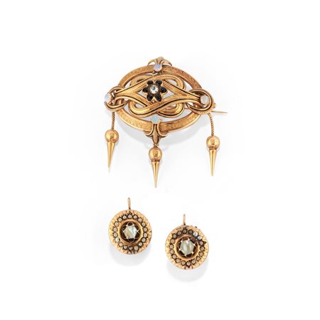 Spilla e orecchini