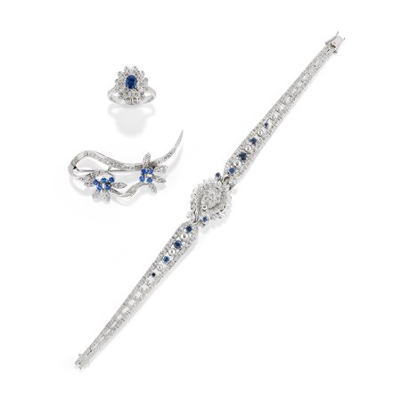 Bracciale, spilla e anello