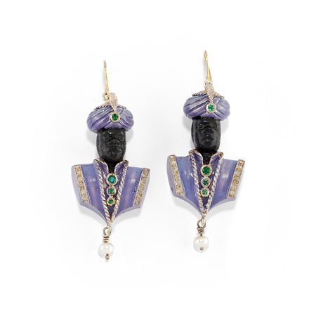 Orecchini pendenti moretto