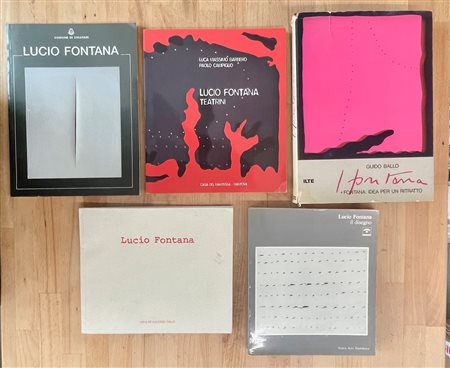 LUCIO FONTANA - Lotto unico di 5 cataloghi