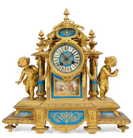 PENDOLA DA TAVOLO 41x40,5x12 In bronzo cesellato e dorato, Francia, seconda...