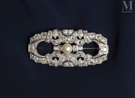 Broche plaque diamants
