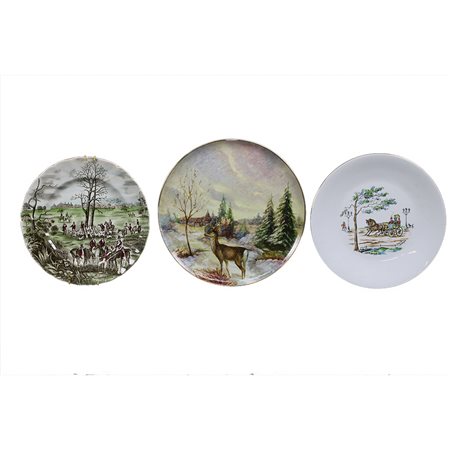 LOTTO DI 9 PIATTI DA PARETE DA COLLEZIONE