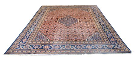 Persia settentrionale (Ultimo quarto del XX secolo)
Tappeto Meshkin