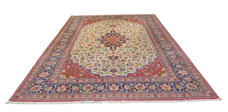 Persia centrale (Ultimo quarto del XX secolo)
Tappeto Ghom