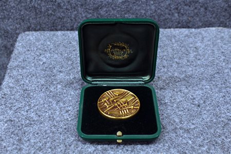 ARNALDO POMODORO, Fine anni '70