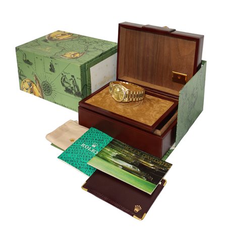 Rolex - Orologio Rolex modello Day-date in oro giallo 18 kt