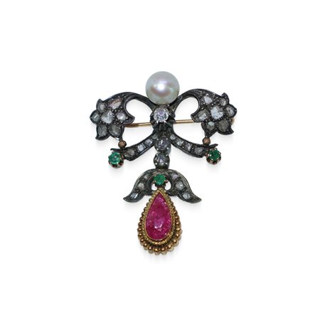 Spilla con perla, diamanti, smeraldi e rubino a goccia