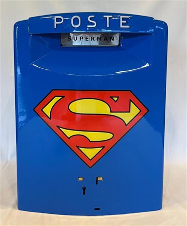 JURI CARISSIMI, Superman mailbox, 2022