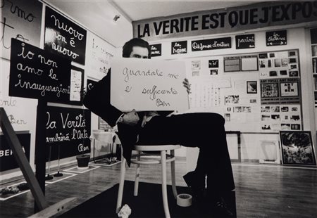 Enrico Cattaneo (1933 - 2019)  - Ben, Milano Studio Sant'Andrea, 1971