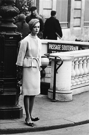 Jeanloup Sieff (1933 - 2000)  - Senza titolo (Jardin des modes), 1970s