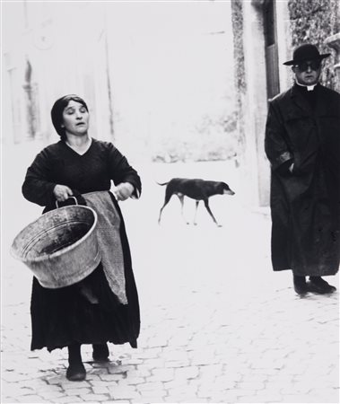 Renzo Tortelli (1926 - 2019)  - Donna cane prete, 1950s