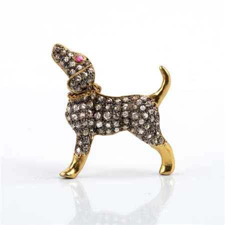  
Spilla-pendente in argento ed oro con diamanti, rubino e smeraldo 
 