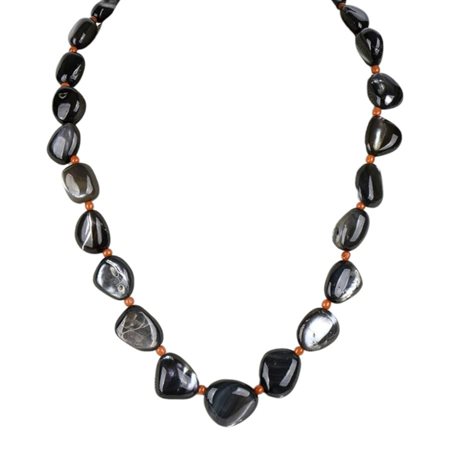  
Collana con madreperla e corallo Mediterraneo 
 