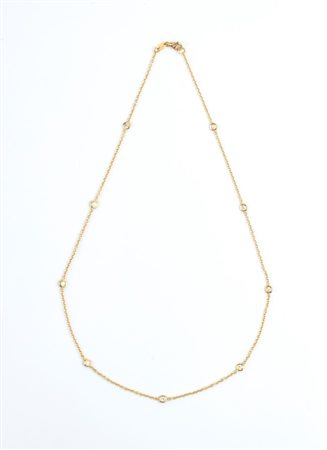  
Collana in oro con diamanti 
 