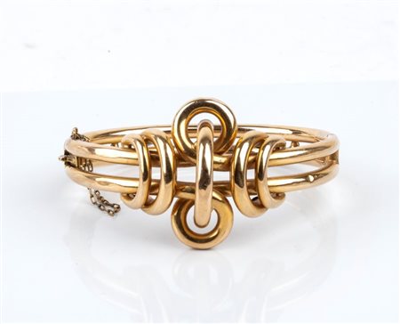  
Bracciale tubolare in oro giallo XIX secolo
 