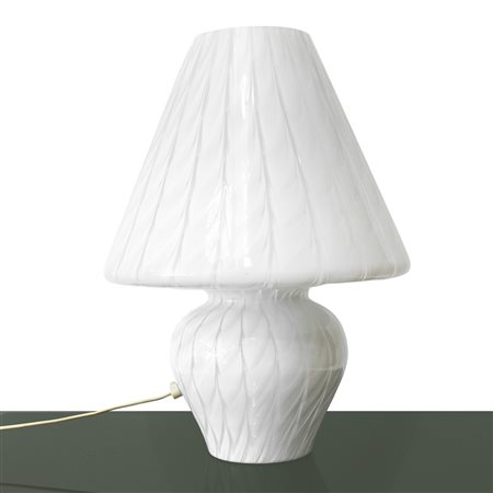 Lume da tavolo in vetro di Murano bianco lattimo a righe