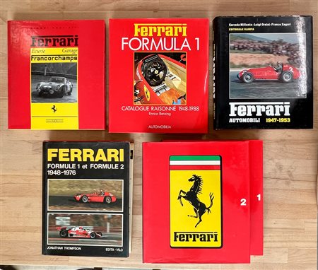 FERRARI - Lotto unico di 4 cataloghi e 1 cofanetto