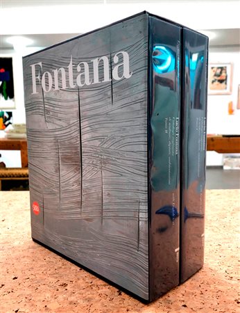 LUCIO FONTANA - Lucio Fontana. Catalogo ragionato di sculture, dipinti, ambientazioni, 2015