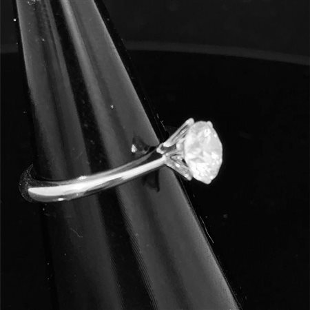 ANELLO SOLITARIO ORO BIANCO 1 CT D IF -TIF LG1