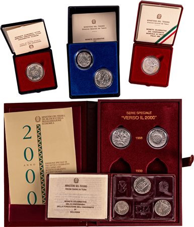 REPUBBLICA ITALIANA (1946-) - Lotto 5 confezioni contenenti emissioni celebrative.