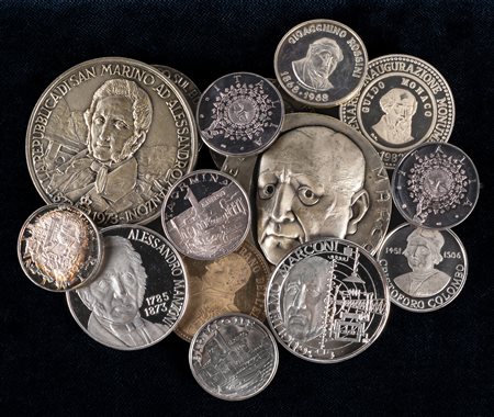 ITALIA - Lotto 16 medaglie in Argento.