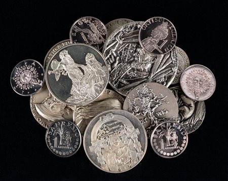 ITALIA, SAN MARINO E CITTA' DEL VATICANO - Lotto 16 medaglie in argento.