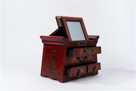 Scrigno in lacca rossa, Cina, inizi secolo XX