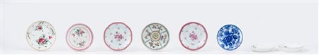 Lotto composto da otto piatti di manifatture e poche diverse
