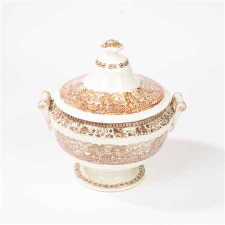 Zuppiera biansata in porcellana con coperchio, 20th century