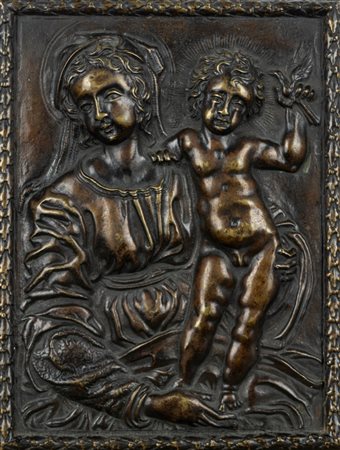 Formella in bronzo con bassorilievo raffigurante Madonna con Bambino