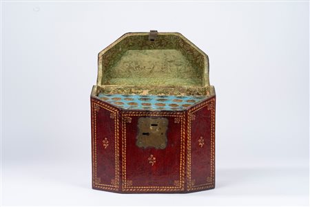 Cofanetto portaposate in pelle impressa in oro