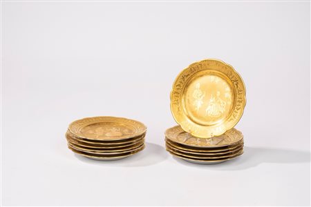 Gruppo di dodici piattini a fondo dorato, Manifattura Bavaria, Germania, Waldershof