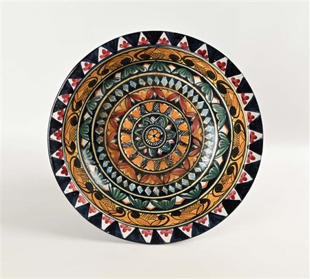 () Grande vassoio in ceramica smaltata e dipinta, manifattura Pinto, Vietri...