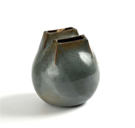 Franco Bucci (Pesaro 1933 - Pesaro 2002) Vaso in ceramica smaltata Firma...